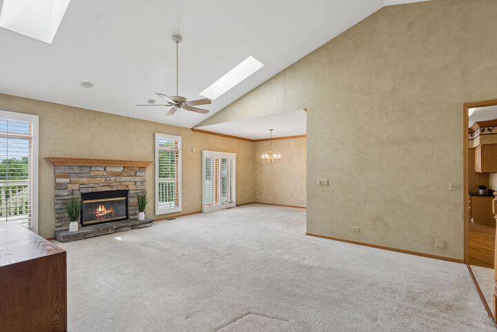 Property Photo: 789 Woodland Drive IL 60002