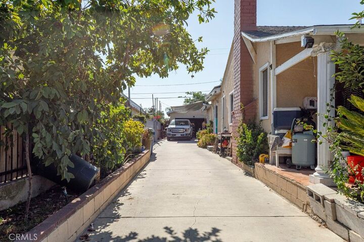 Property Photo: 7731 Klump CA 91352