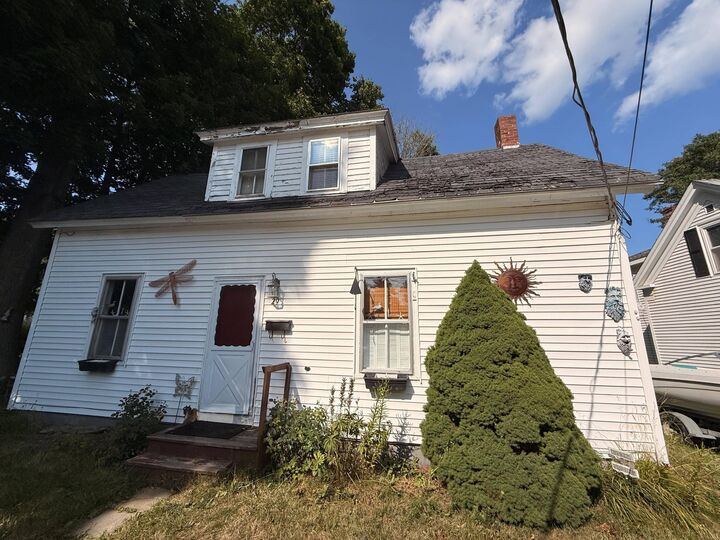 Property Photo: 29 Warren Street ME 04841