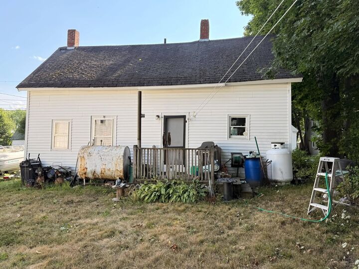 Property Photo:  29 Warren Street  ME 04841 