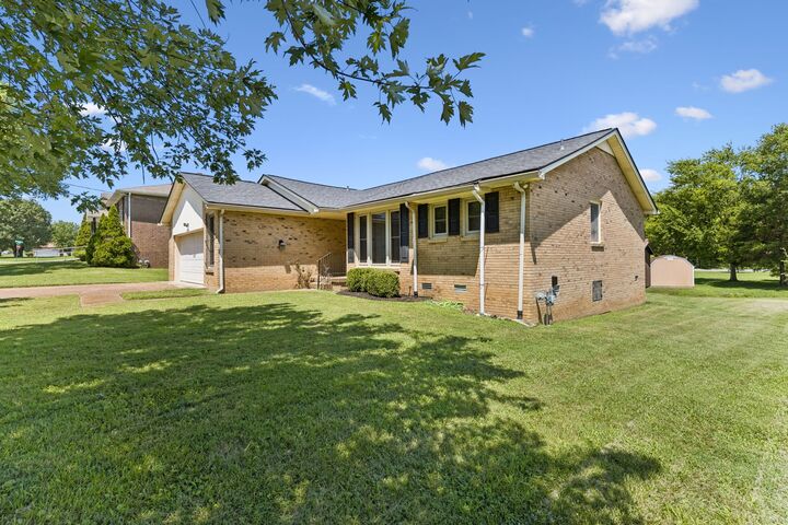 Property Photo:  4129 Home Haven Dr  TN 37218 