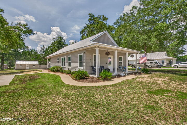 Property Photo:  6771 Linwood Drive  FL 32656 