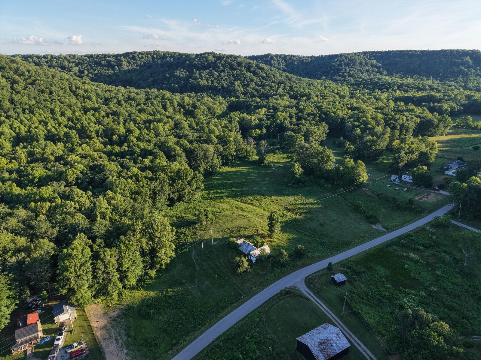 Property Photo:  2319 Beechy Creek Road  KY 41189 