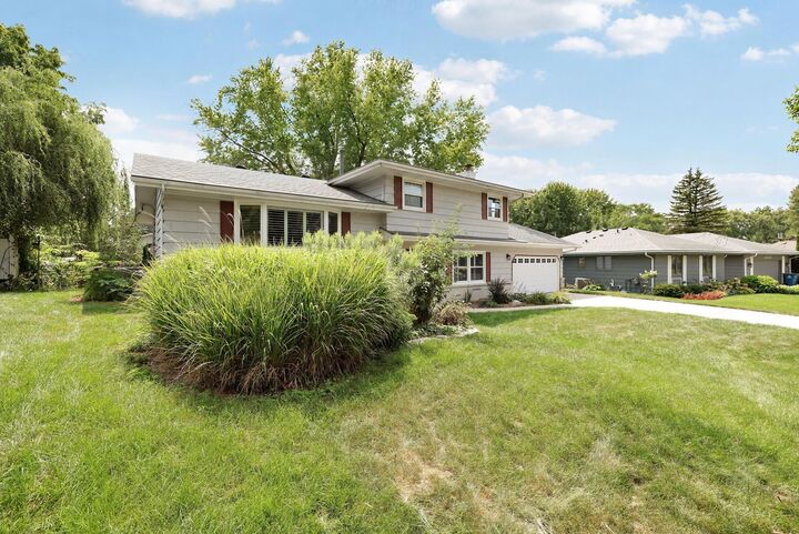 Property Photo: 4541 Heritage Hills Circle MN 55437