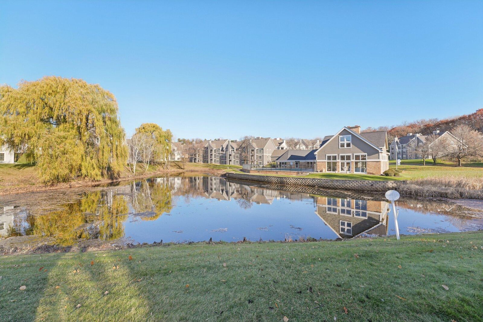 Property Photo: 6145 Chasewood Parkway 202 MN 55343
