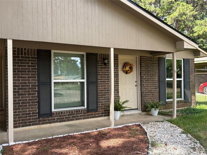 Property Photo: 9368 Wardlow Drive LA 71106