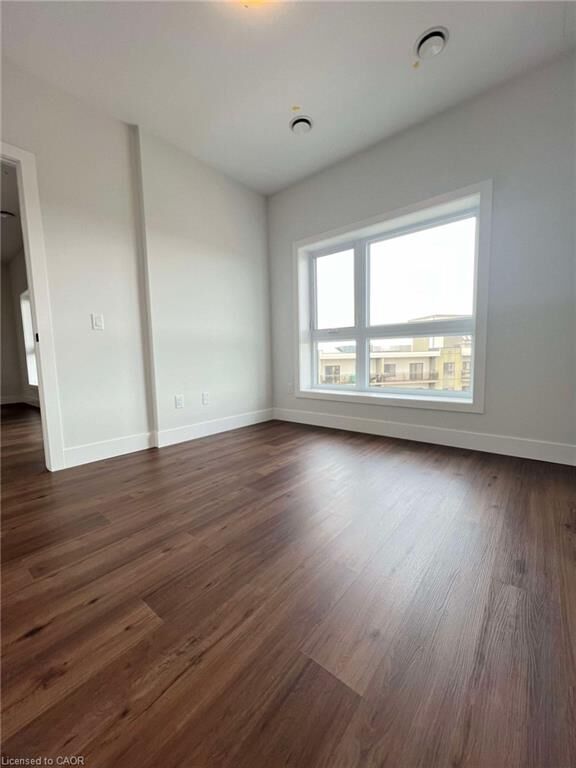 Property Photo:  1000 Lackner Place 606  ON N2A 0L9 