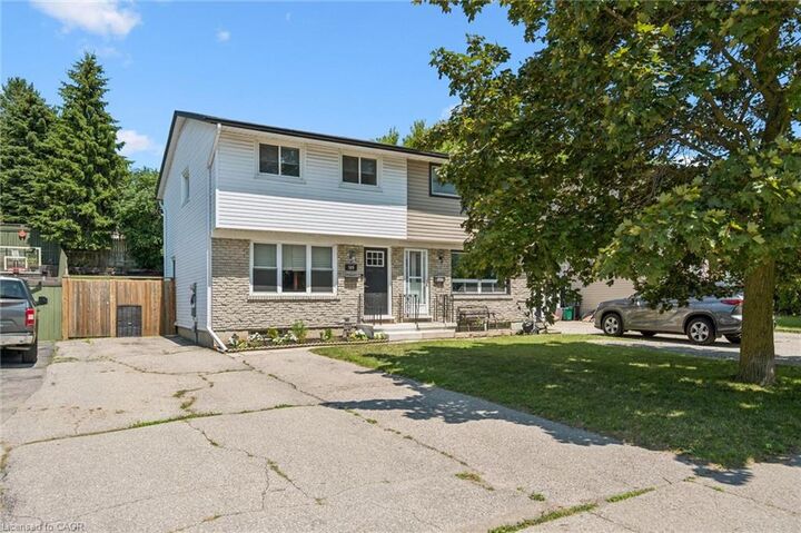 Property Photo: 589 Elgin Street N ON N1R 6A2