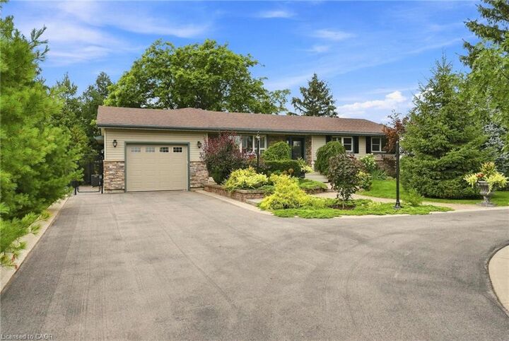 Property Photo: 86 Erie Avenue S ON N0A 1G0
