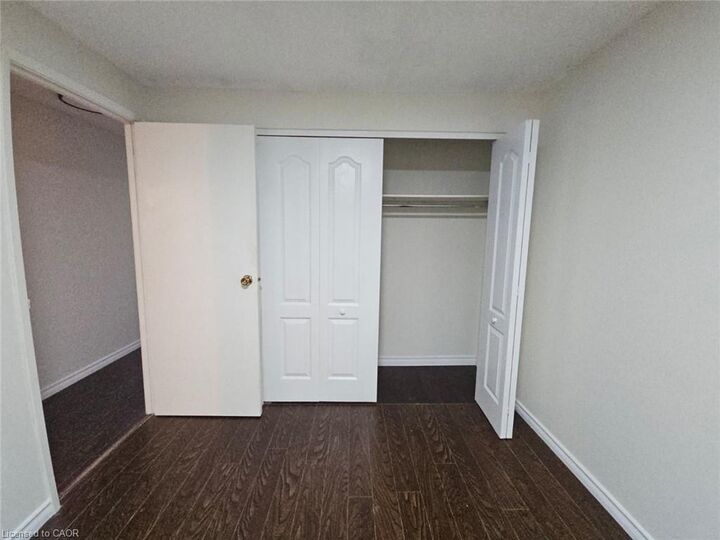 Property Photo:  487 Elgin Street N 20  ON N1R 6V4 