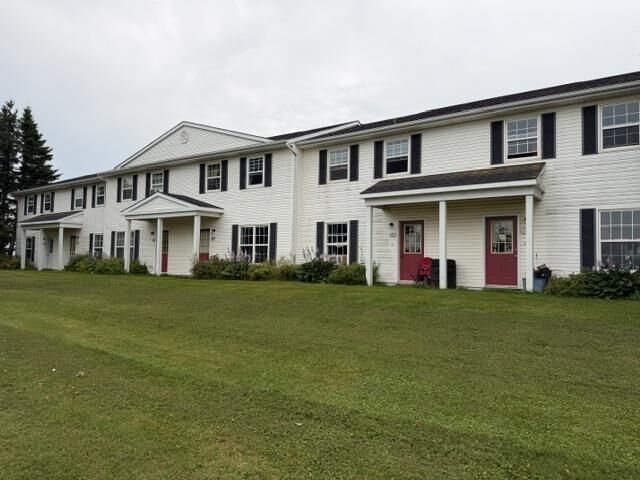 Property Photo:  2 Mackinley Crescent  PE C0A 1H8 