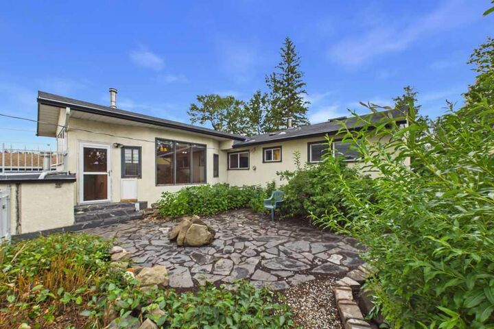 28 Franklin Drive SE — photo 1