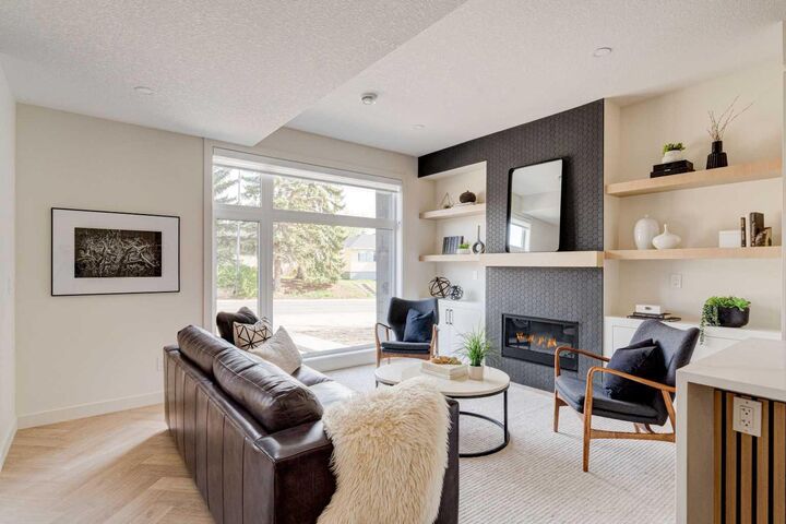 Property Photo: 1923 26 Avenue SW AB T2T 1E4