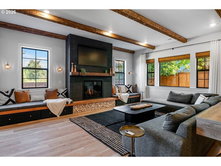 Property Photo:  13602 SW 165th Ave  OR 97223 