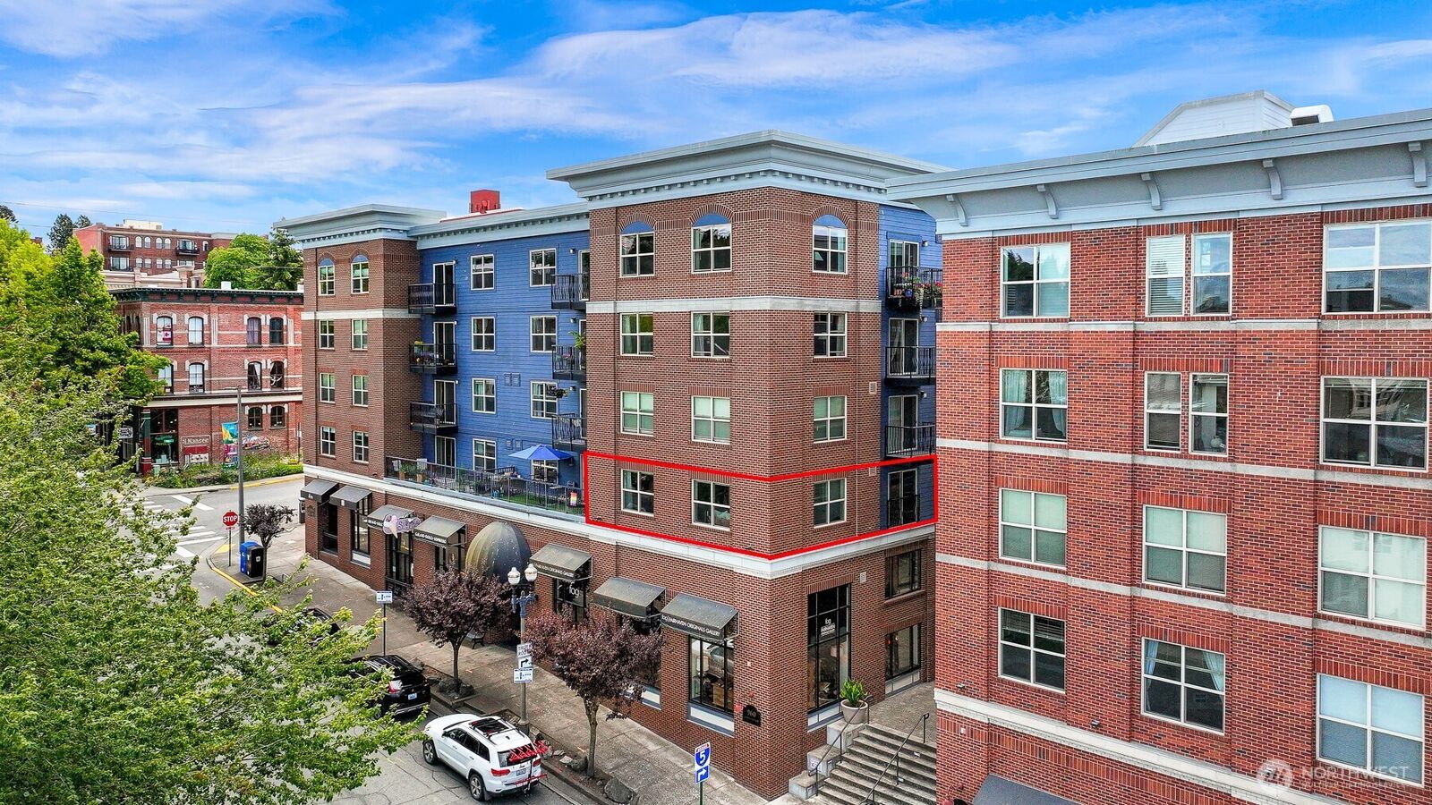 Property Photo:  960  Harris Avenue 305  WA 98225 