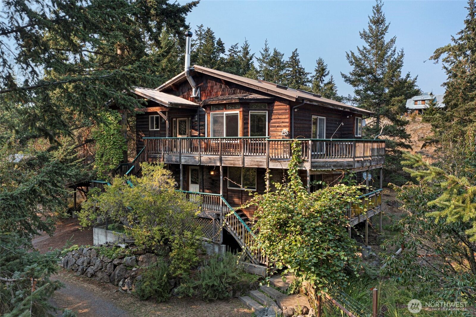 Property Photo: 279 Kanaka Bay Road WA 98250
