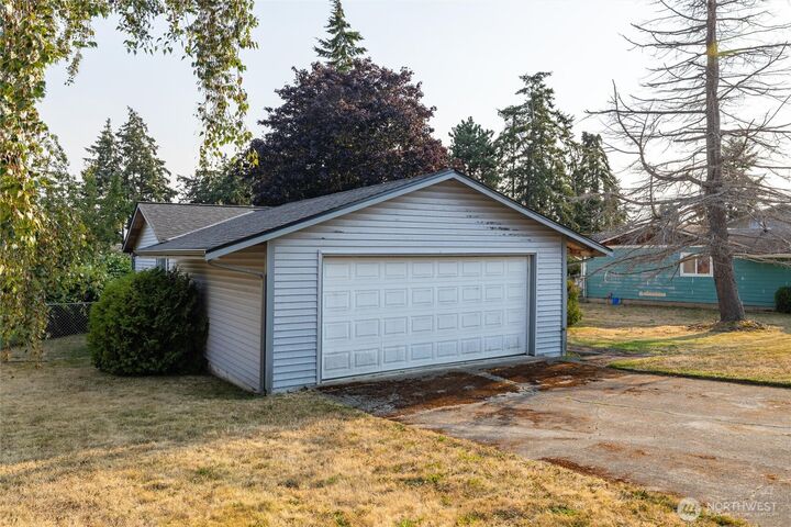 Property Photo:  613 NW Hyak Drive  WA 98277 