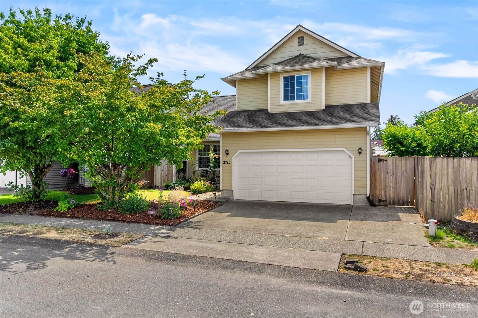 Property Photo:  2715  28th Avenue SW  WA 98512 