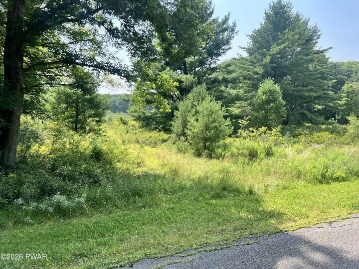 Property Photo:  117 Buckboard Lane  PA 18428 