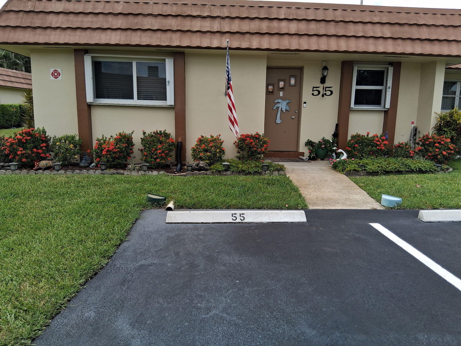 Property Photo:  5730 E Fernley Drive E 55  FL 33415 