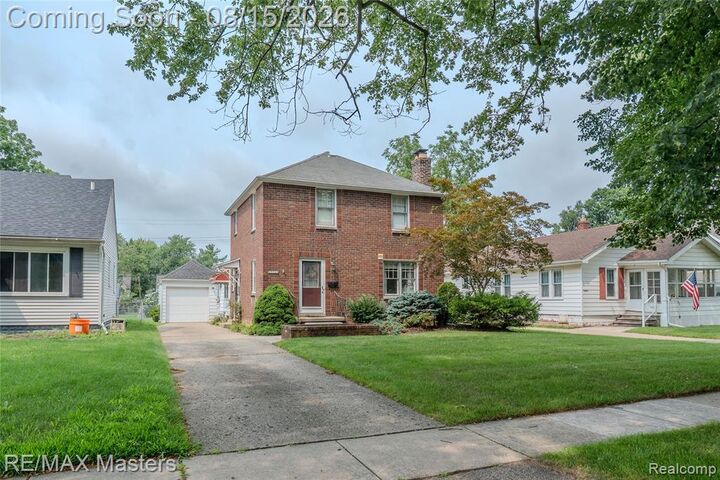 Property Photo: 29386 Walnut Street MI 48134