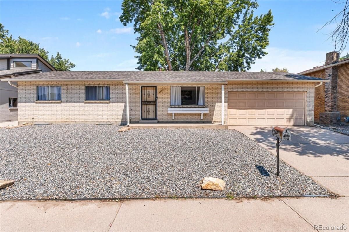 Property Photo:  5530 Crystal Way  CO 80239 