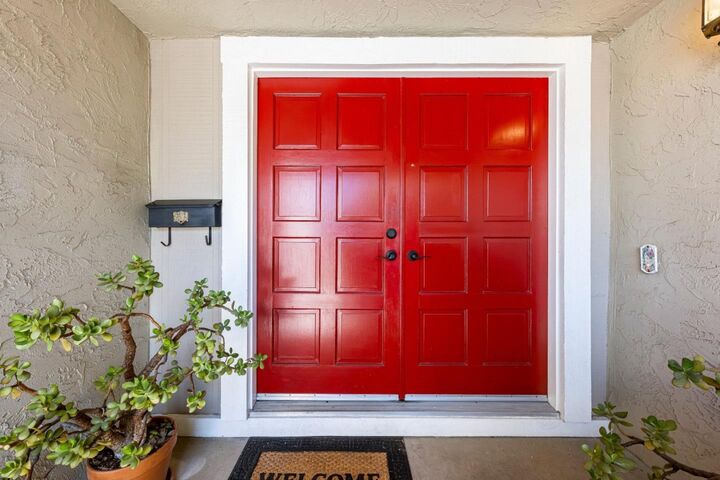 Property Photo: 5386 Southbridge Court CA 95118