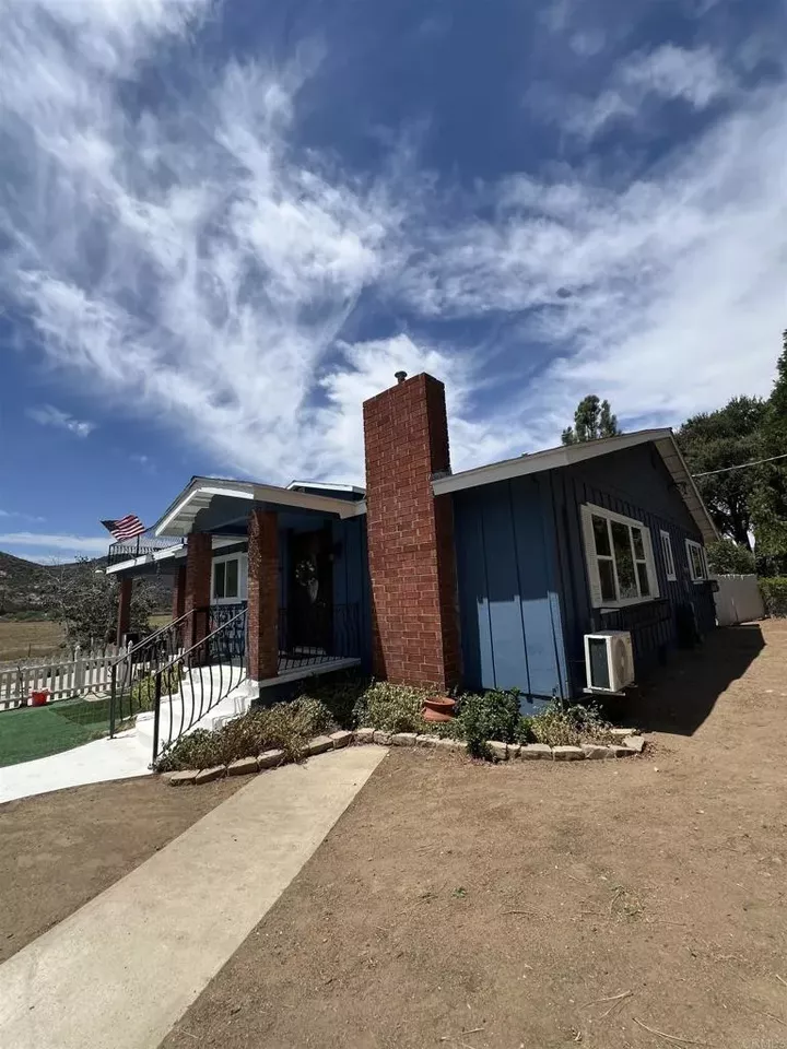 Property Photo: 8218 Valley View Trail CA 91962