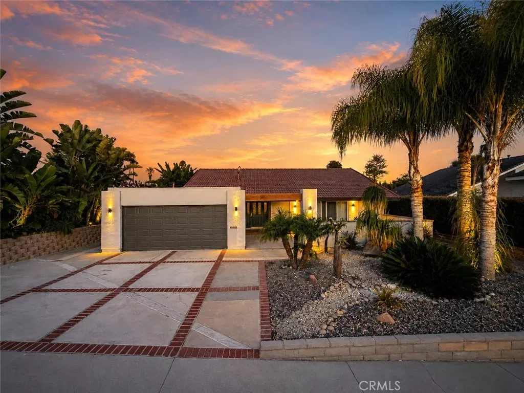 Property Photo:  25312 Pike  CA 92653 