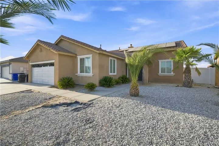 Property Photo: 11576 Fern Pine CA 92392