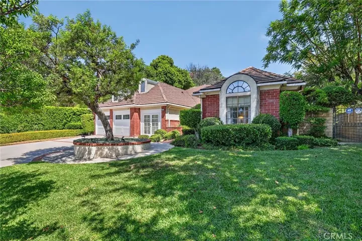 Property Photo:  19233 Mayall Street  CA 91324 