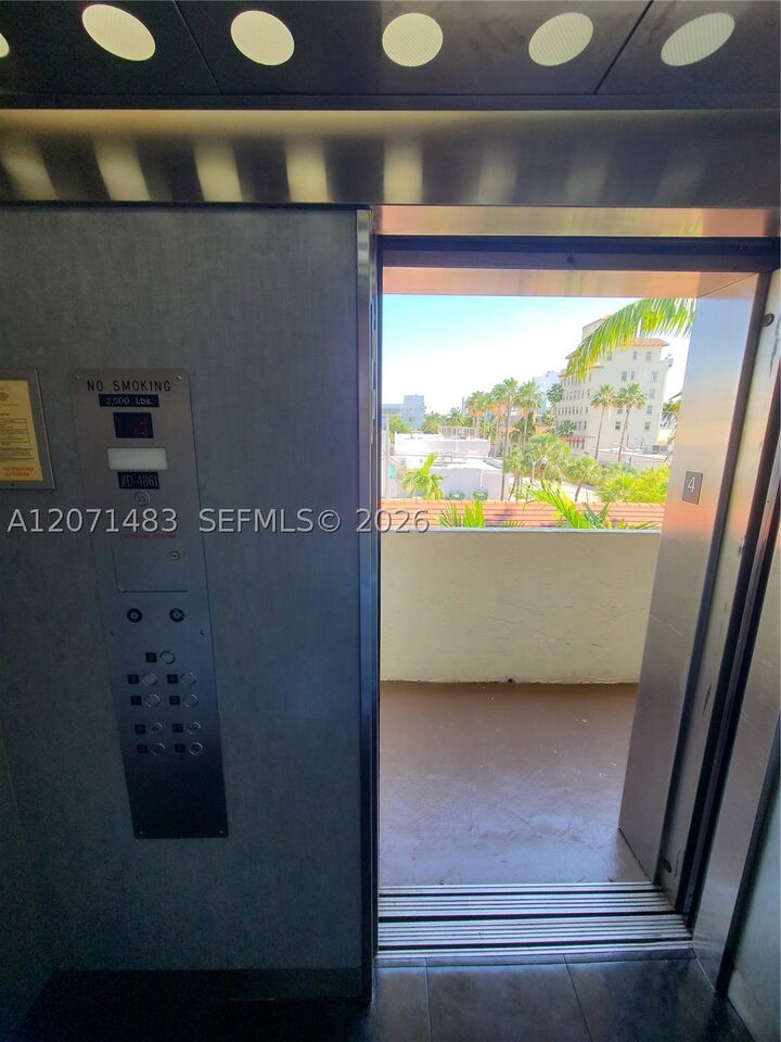 Property Photo: 1612 Jefferson Ave 403 FL 33139