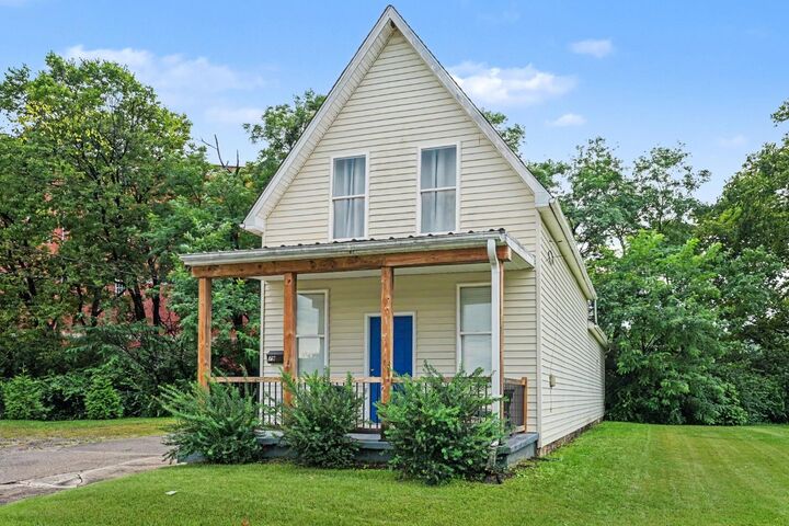Property Photo:  79 Ridge Avenue  IN 47025 