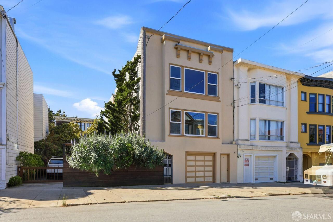 Property Photo:  235-237 7th Avenue  CA 94118 