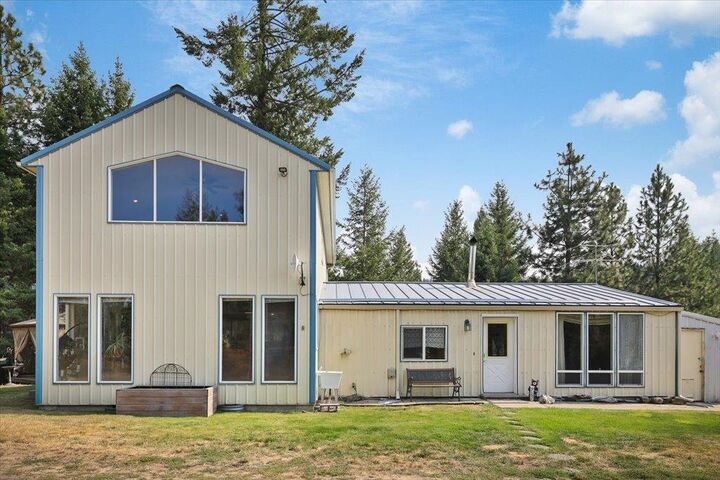Property Photo: 17312 E Scribner Rd WA 99217