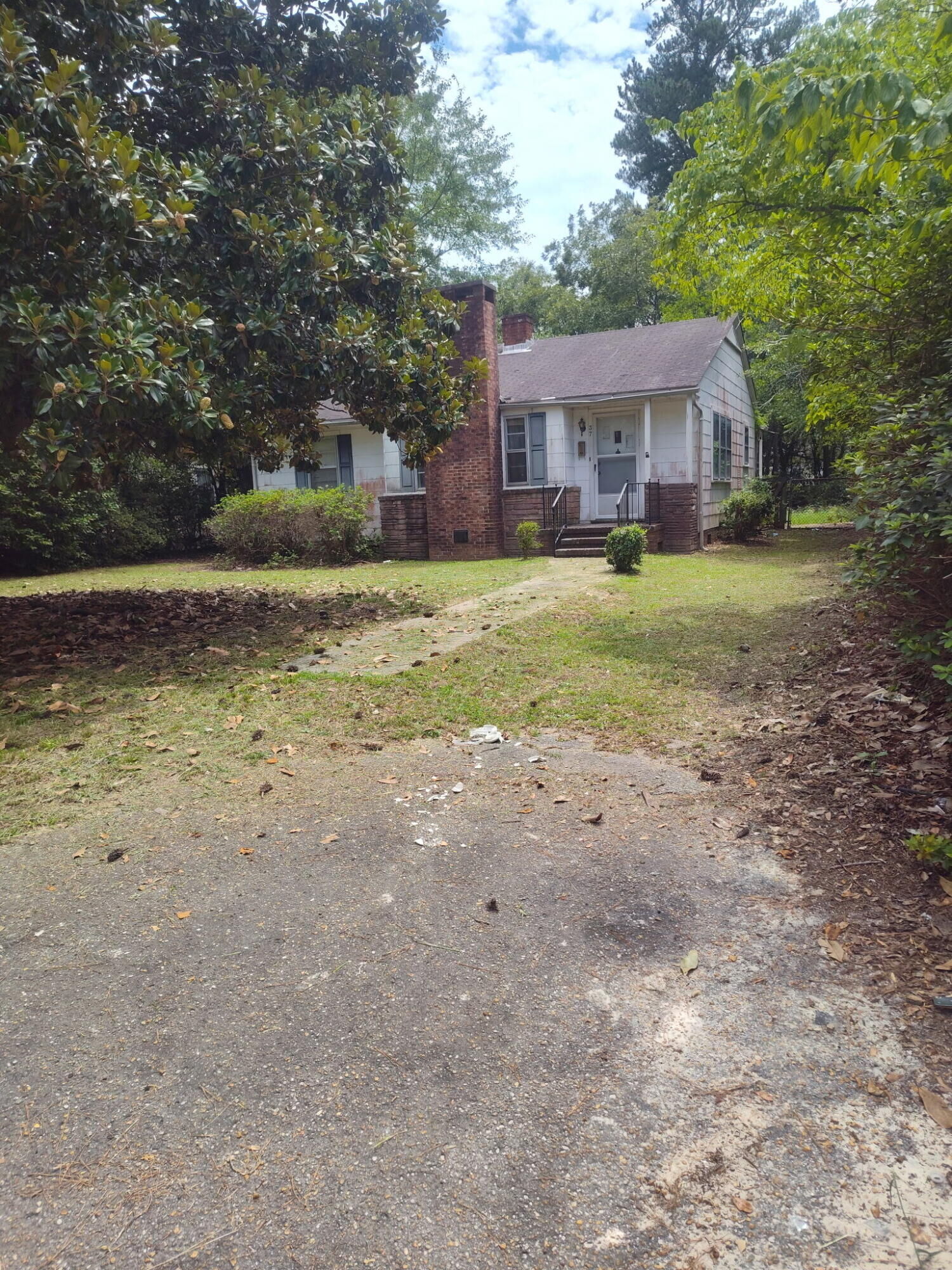 Property Photo:  37 Reed Street  SC 29150 
