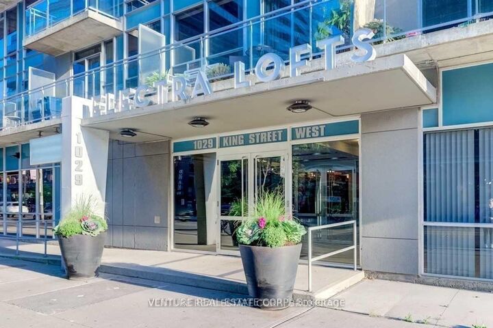 Property Photo:  1029 King Street W 209  ON M6K 3M9 