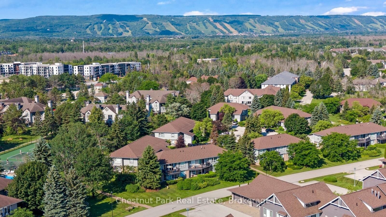 Property Photo: 679 Johnston Park Avenue ON L9Y 5C7