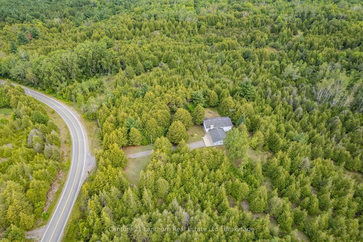 Property Photo: 1467 Slab Street ON K0K 3E0