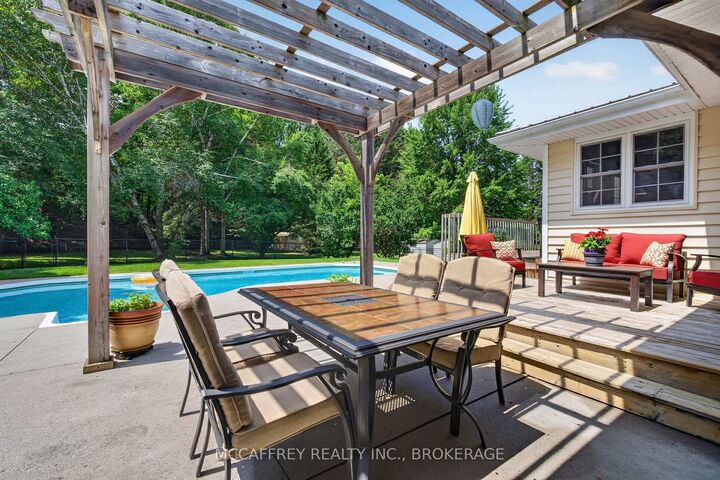 Property Photo: 62 Edgewood Drive ON K7R 3K4