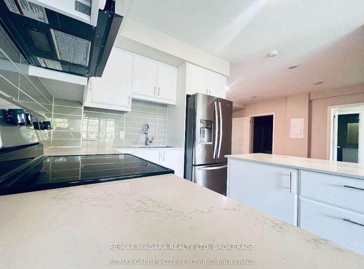 Property Photo:  50 Herrick Avenue 334  ON L2P 0G3 