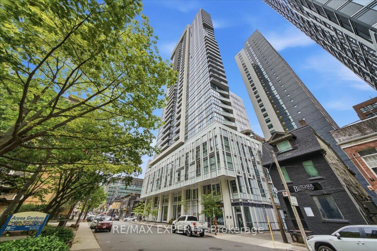 Property Photo:  77 Mutual Street 401  ON M5B 0B9 