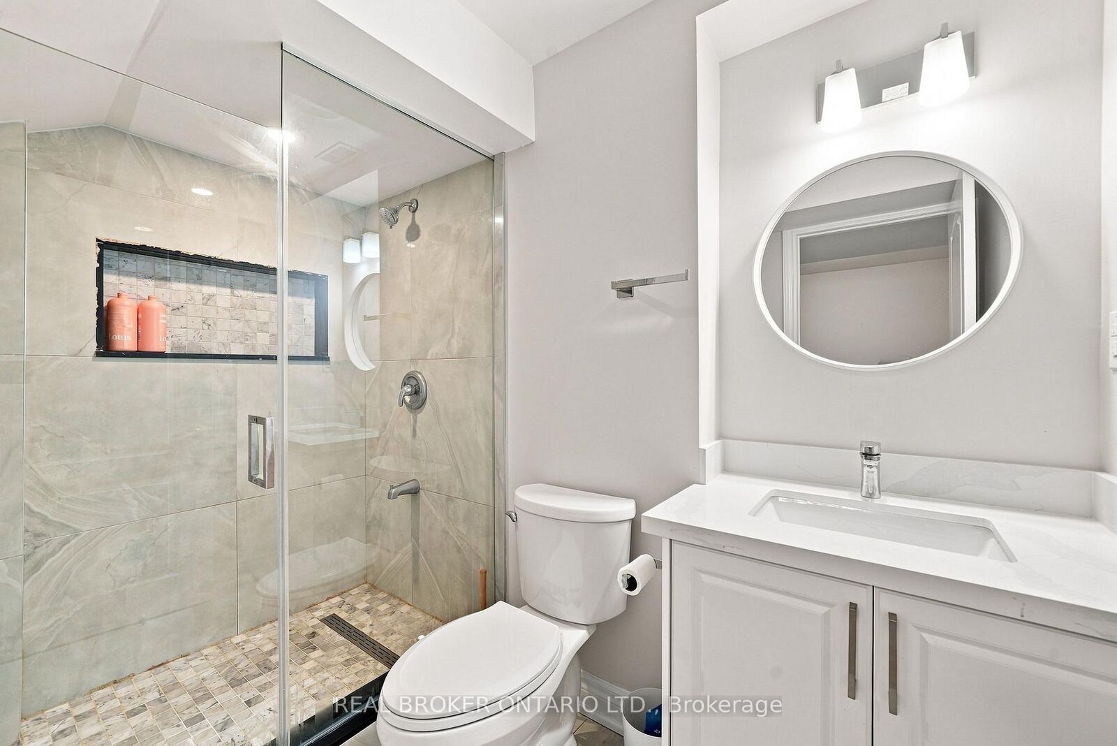 Property Photo: 133 Elephant Hill Drive Bsmt ON L1C 0V9