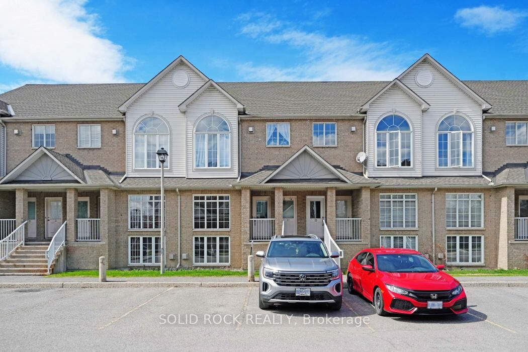 Property Photo: 1701 Blohm Drive 13 ON K1G 6N6