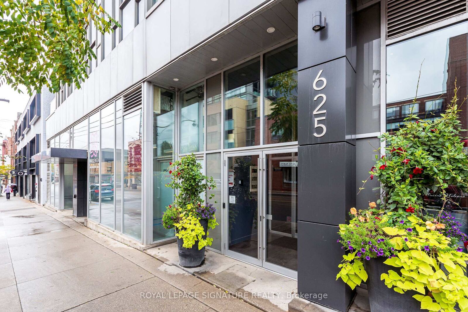 Property Photo: 625 Queen Street E 211 ON M4M 1G7