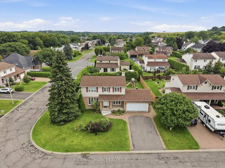 Property Photo: 3351 Descotes Circle ON K4K 1A7