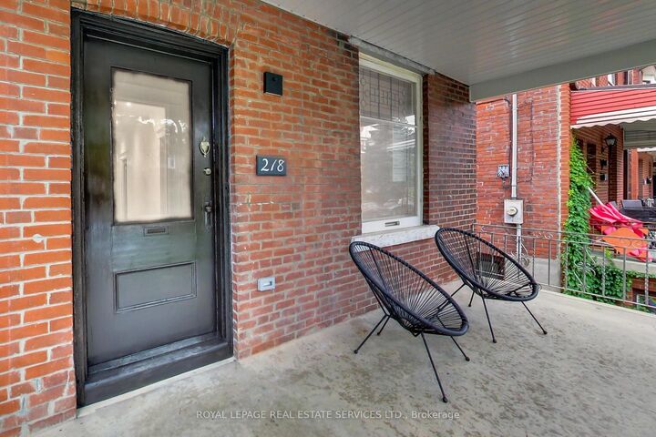 Property Photo: 218 Montrose Avenue ON M6G 3G7