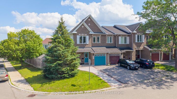 Property Photo: 599 Malkowski Street ON K2K 0B4