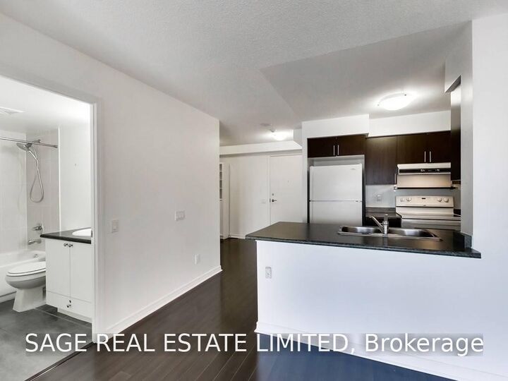 Property Photo:  60 Heintzman Street 636  ON M6P 5A1 