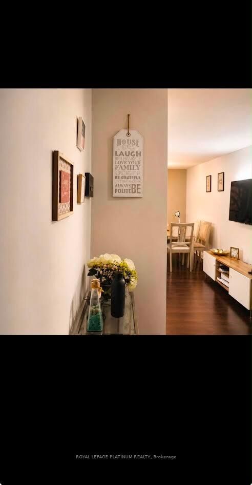 Property Photo: 4 Kings Cross Road 1204 ON L6T 3X8